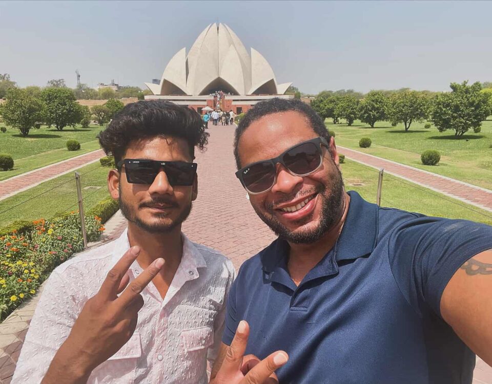 Posing with a random stranger in front of the Lotus temple